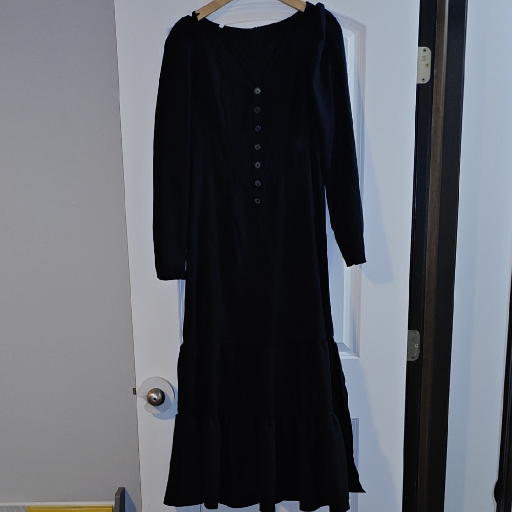 Elegant Black Long Sleeve Dress